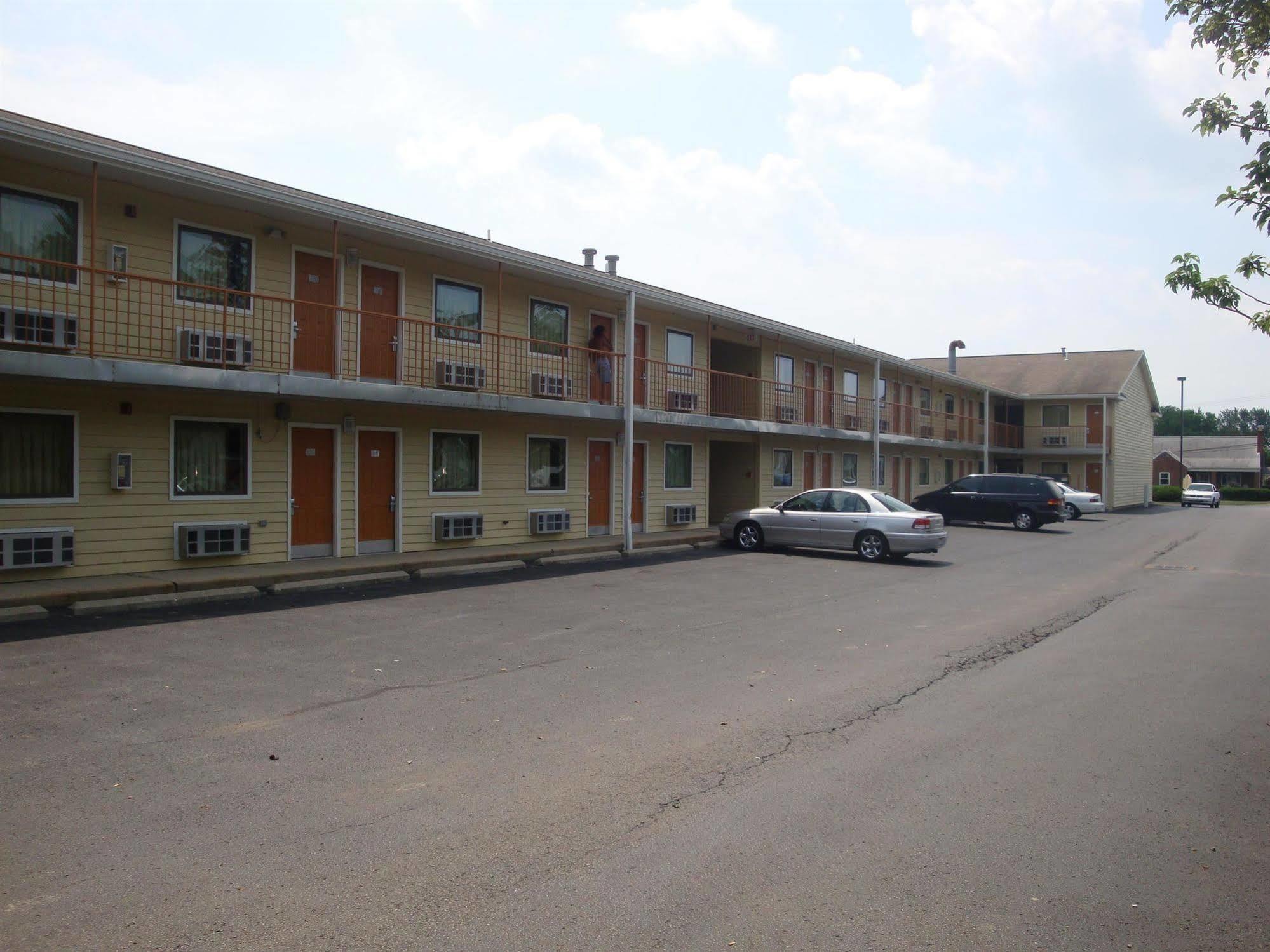 Wilmington Inn Exterior photo